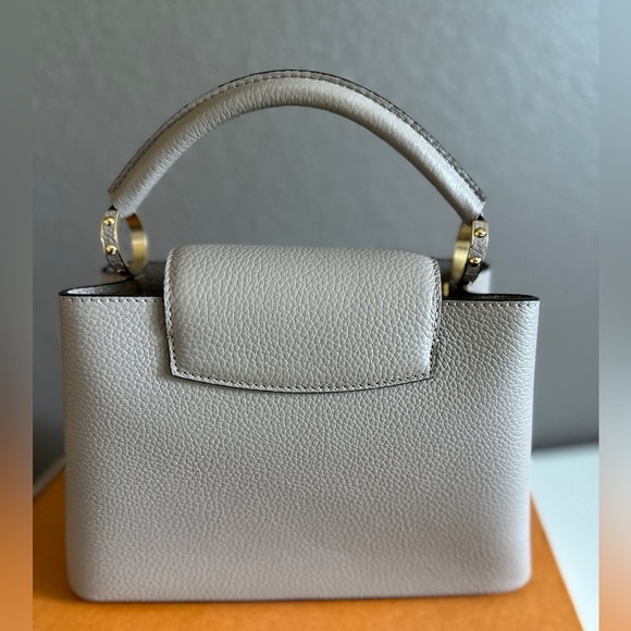 Louis Vuitton Capucines BB - NEW! - Picture 10 of 16